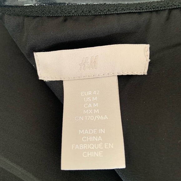 H&M Black Strapless Feather-Trim Top medium - Picture 3 of 12